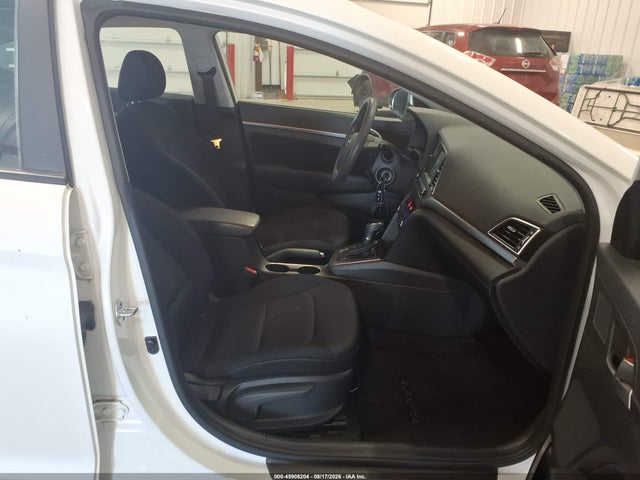 Продажа на аукционе авто 2018 Hyundai Elantra Sel, vin: 5NPD84LFXJH392006, номер лота: 45908204