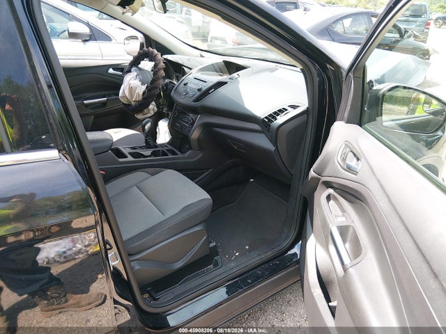Продажа на аукционе авто 2018 Ford Escape Se, vin: 1FMCU0GDXJUC17782, номер лота: 45908206
