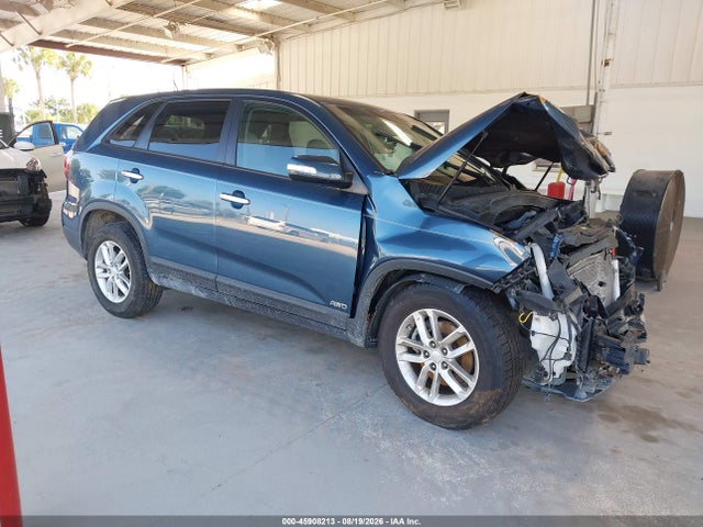 45908213 :رقم المزاد ، 5XYKTCA66FG569359 vin ، 2015 Kia Sorento Lx مزاد بيع