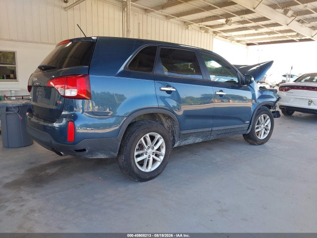 45908213 :رقم المزاد ، 5XYKTCA66FG569359 vin ، 2015 Kia Sorento Lx مزاد بيع