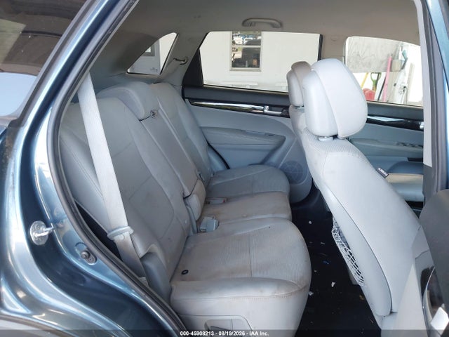 45908213 :رقم المزاد ، 5XYKTCA66FG569359 vin ، 2015 Kia Sorento Lx مزاد بيع