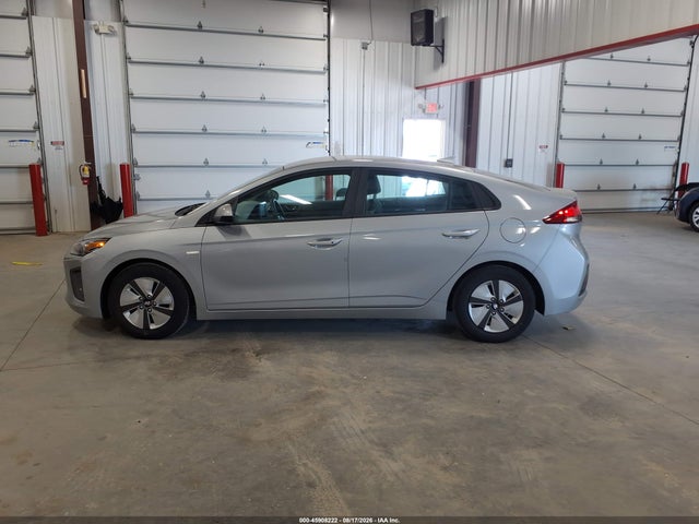 Продажа на аукционе авто 2020 Hyundai Ioniq Hybrid Blue, vin: KMHC65LC1LU219069, номер лота: 45908222