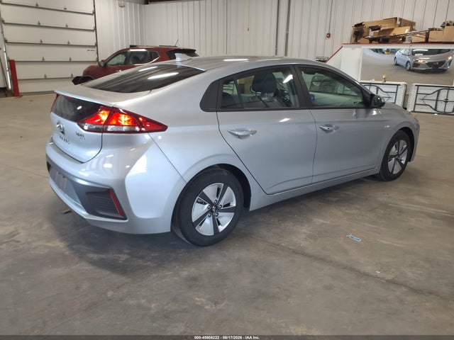 Продажа на аукционе авто 2020 Hyundai Ioniq Hybrid Blue, vin: KMHC65LC1LU219069, номер лота: 45908222