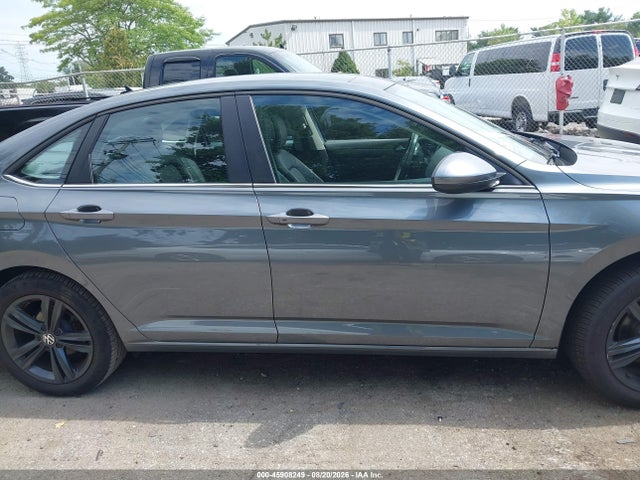 Продажа на аукционе авто 2022 Volkswagen Jetta 1.5t Se, vin: 3VW7M7BU2NM023132, номер лота: 45908249