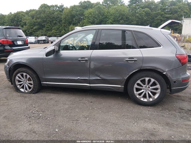 2015 Audi Q5 2.0t Premium მანქანა იყიდება აუქციონზე, vin: WA1LFAFP7FA054432, აუქციონის ნომერი: 45908262