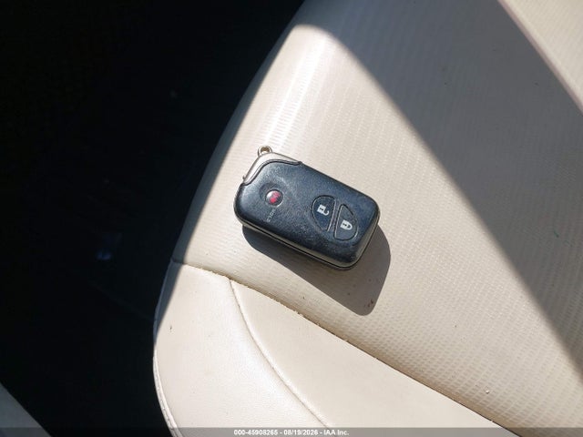 2012 Lexus Ct 200h Premium მანქანა იყიდება აუქციონზე, vin: JTHKD5BH4C2115723, აუქციონის ნომერი: 45908265
