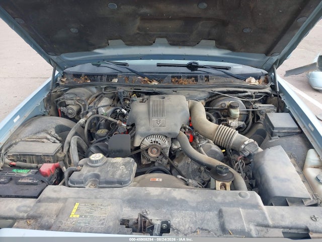 45908294 :رقم المزاد ، 2MEHM75W44X601706 vin ، 2004 Mercury Grand Marquis Ls مزاد بيع