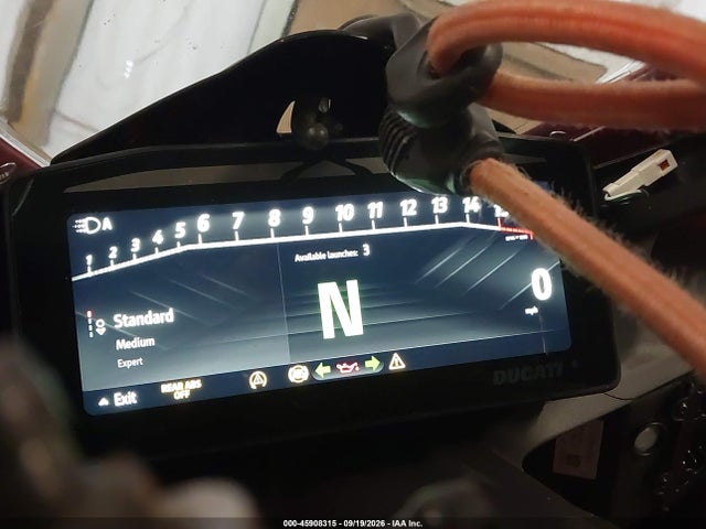 2025 Ducati Panigale V4/v4s მანქანა იყიდება აუქციონზე, vin: ZDMDAG6W2SB000967, აუქციონის ნომერი: 45908315
