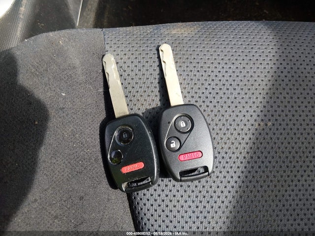 2008 Honda Fit Sport მანქანა იყიდება აუქციონზე, vin: JHMGD38608S053101, აუქციონის ნომერი: 45908352