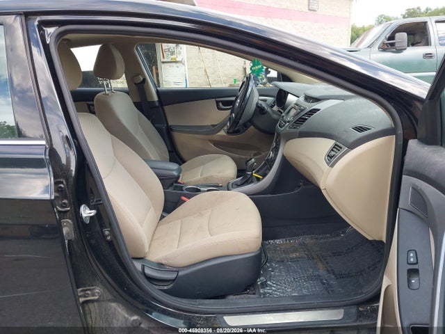 2016 Hyundai Elantra Value Edition მანქანა იყიდება აუქციონზე, vin: KMHDH4AE9GU490531, აუქციონის ნომერი: 45908356