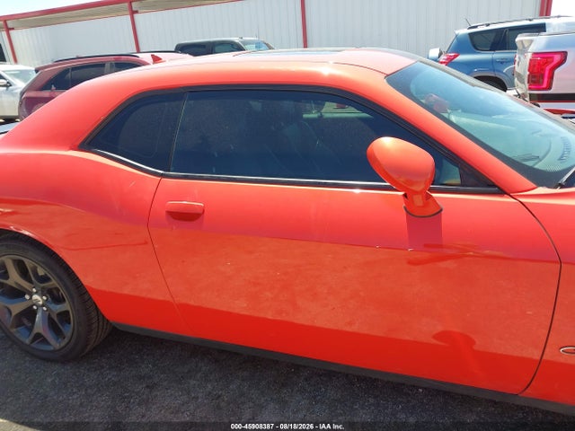 45908387 :رقم المزاد ، 2C3CDZAGXHH640505 vin ، 2017 Dodge Challenger Sxt Plus مزاد بيع