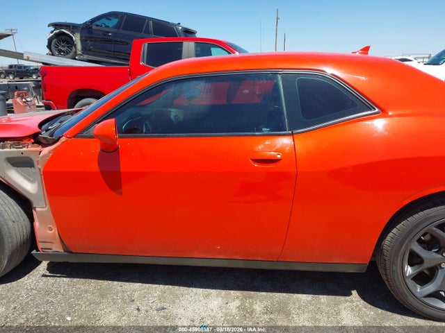 45908387 :رقم المزاد ، 2C3CDZAGXHH640505 vin ، 2017 Dodge Challenger Sxt Plus مزاد بيع
