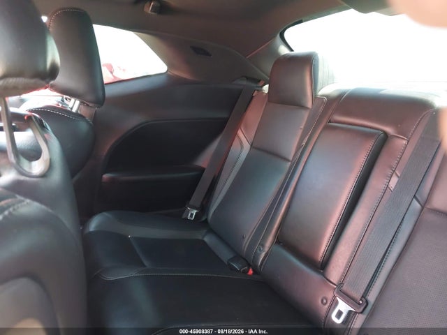 45908387 :رقم المزاد ، 2C3CDZAGXHH640505 vin ، 2017 Dodge Challenger Sxt Plus مزاد بيع