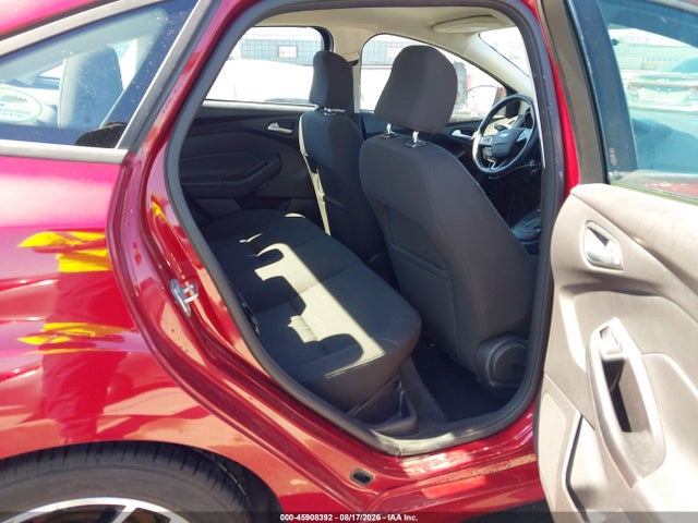 Ford FOCUS SE 2015 1FADP3F21FL221823 Image 8