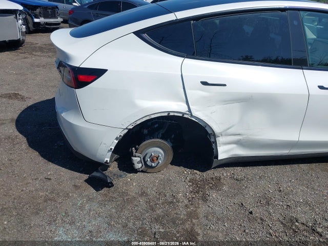 7SAYGDEE2PA061226 Tesla Model Y Awd/long Range Dual Motor All-wheel Drive