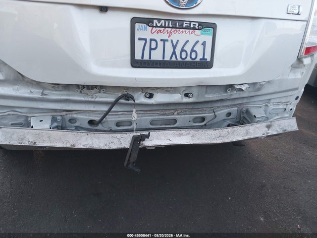 Toyota Prius Three 2015 JTDKN3DU3F0477457 Image 6
