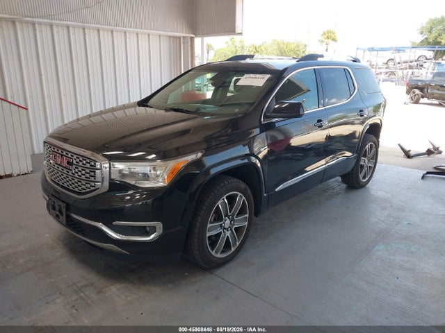 45908448 :رقم المزاد ، 1GKKNXLS7HZ199656 vin ، 2017 Gmc Acadia Denali مزاد بيع