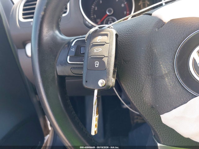 Продаж на аукціоні авто 2013 Volkswagen Golf 2.5l 2-door, vin: WVWBB7AJ4DW046016, номер лоту: 45908449