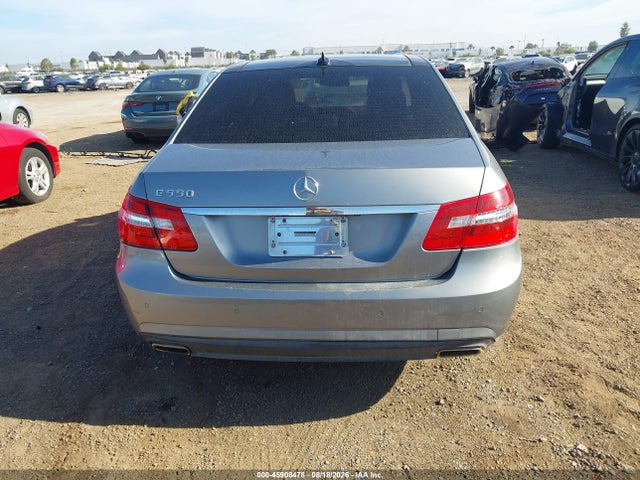 2011 Mercedes-benz E 550 მანქანა იყიდება აუქციონზე, vin: WDDHF7CB3BA314767, აუქციონის ნომერი: 45908478