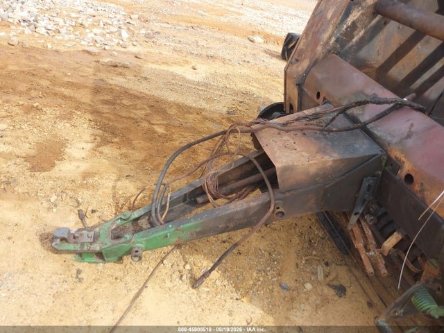 45908518 :رقم المزاد ، E00468X333886 vin ، 2008 John Deere Bailer مزاد بيع