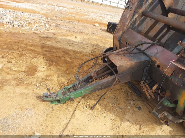 45908518 :رقم المزاد ، E00468X333886 vin ، 2008 John Deere Bailer مزاد بيع