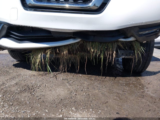 45908526 :رقم المزاد ، 3N1CP5DV6LL555671 vin ، 2020 Nissan Kicks Sr Xtronic Cvt مزاد بيع