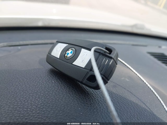 45908556 :رقم المزاد ، WBAVC53518FZ88428 vin ، 2008 Bmw 328i مزاد بيع
