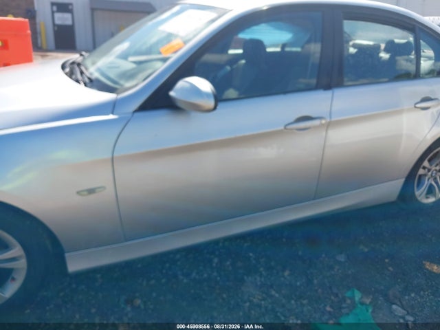 45908556 :رقم المزاد ، WBAVC53518FZ88428 vin ، 2008 Bmw 328i مزاد بيع