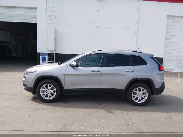 Jeep Cherokee Latitude 4x4 2018 1C4PJMCB2JD528455 Image 14