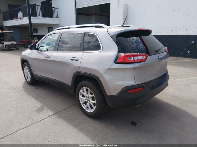 Jeep Cherokee Latitude 4x4 2018 1C4PJMCB2JD528455 Image 3