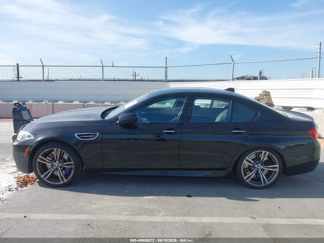 WBSFV9C56GG343221 BMW M5