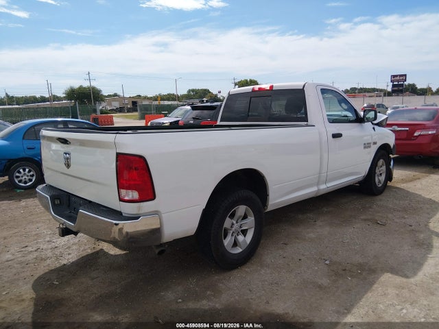 3C6JR6DT1JG135350 RAM 1500 Tradesman 4x2 8&#039; Box