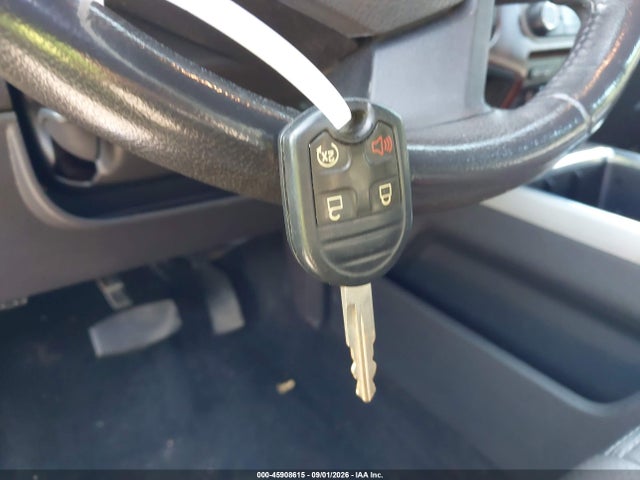 Продажа на аукционе авто 2012 Ford F-250 Lariat, vin: 1FT7W2B60CEB04747, номер лота: 45908615
