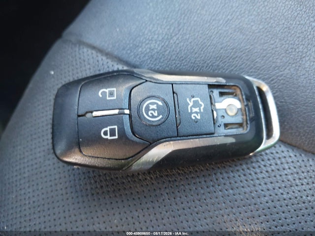 Ford Fusion Titanium 2016 3FA6P0K95GR135329 Image 11