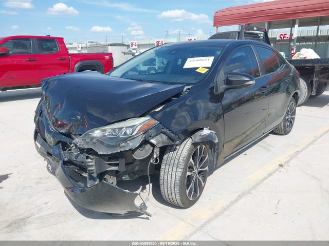 Toyota COROLLA SE 2017 5YFBURHE8HP684038 Image 2