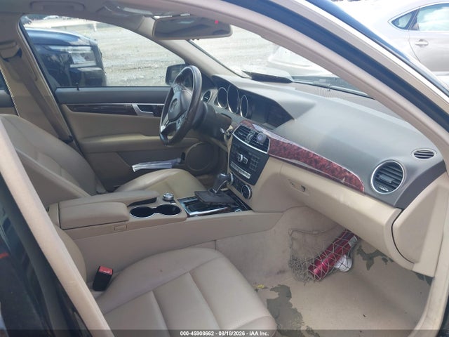 Aukcja sprzedaży 2013 Mercedes-benz C 300 Sport 4matic, vin: WDDGF8AB7DR281278, numer aukcji: 45908662
