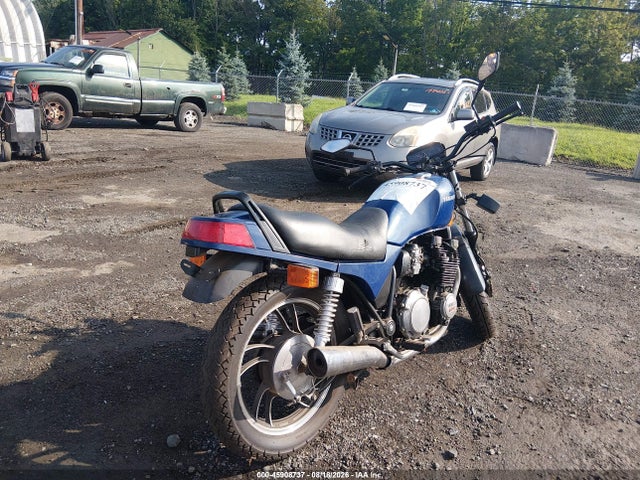 1982 Yamaha Xj750 R მანქანა იყიდება აუქციონზე, vin: JYA5G2003CA103887, აუქციონის ნომერი: 45908737