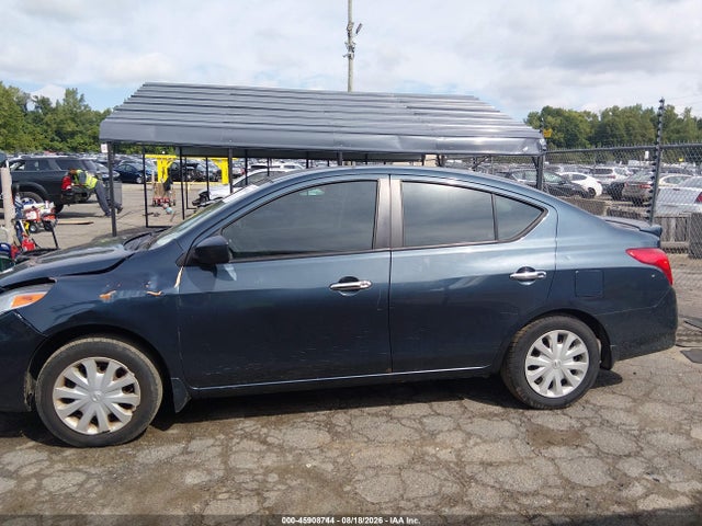 2015 Nissan Versa 1.6 Sv მანქანა იყიდება აუქციონზე, vin: 3N1CN7AP7FL825390, აუქციონის ნომერი: 45908744