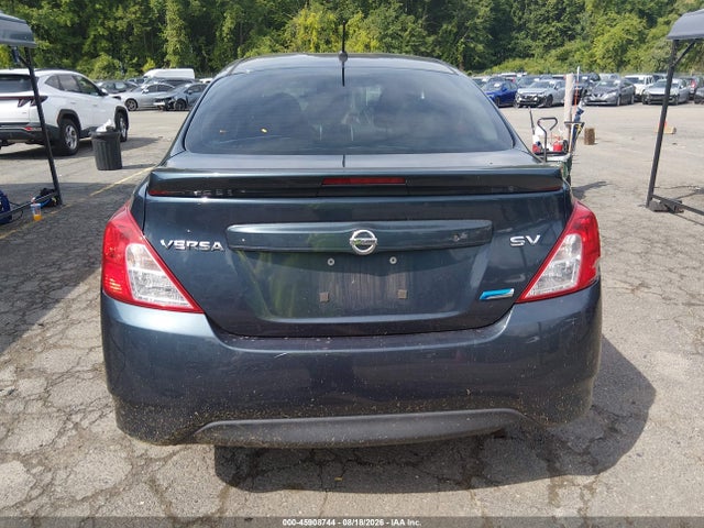 2015 Nissan Versa 1.6 Sv მანქანა იყიდება აუქციონზე, vin: 3N1CN7AP7FL825390, აუქციონის ნომერი: 45908744