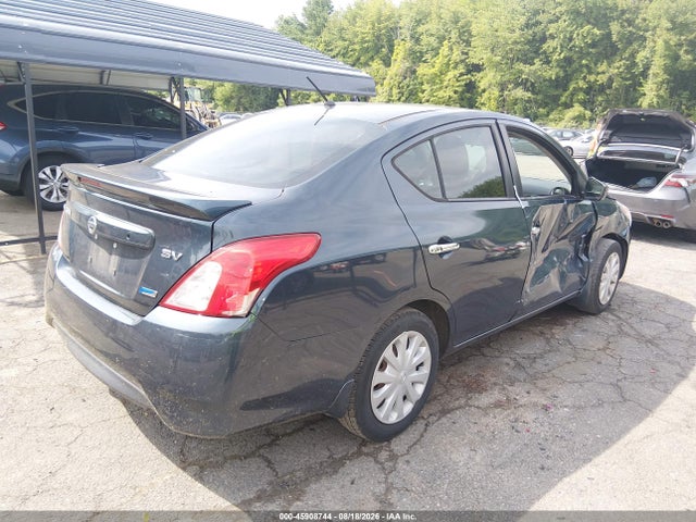 2015 Nissan Versa 1.6 Sv მანქანა იყიდება აუქციონზე, vin: 3N1CN7AP7FL825390, აუქციონის ნომერი: 45908744