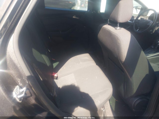 45908745 :رقم المزاد ، 1FADP3K28GL273845 vin ، 2016 Ford Focus Se مزاد بيع