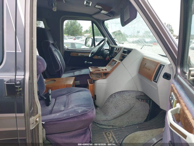1994 Chevrolet G20 მანქანა იყიდება აუქციონზე, vin: 1GBEG25K6RF174371, აუქციონის ნომერი: 45908748