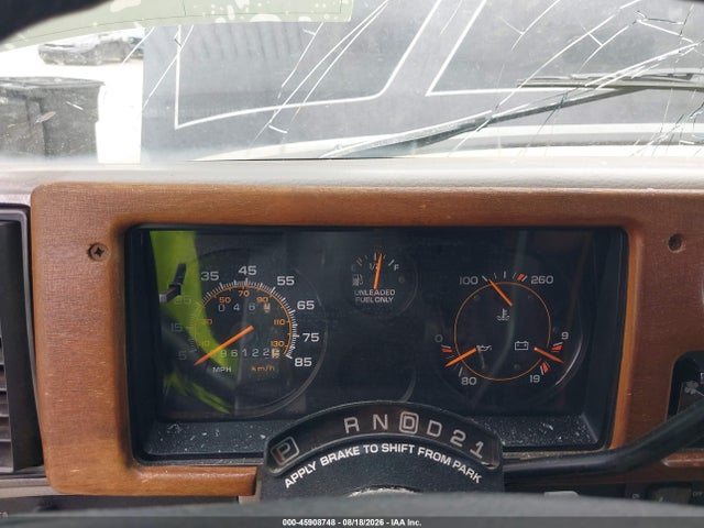 1994 Chevrolet G20 მანქანა იყიდება აუქციონზე, vin: 1GBEG25K6RF174371, აუქციონის ნომერი: 45908748