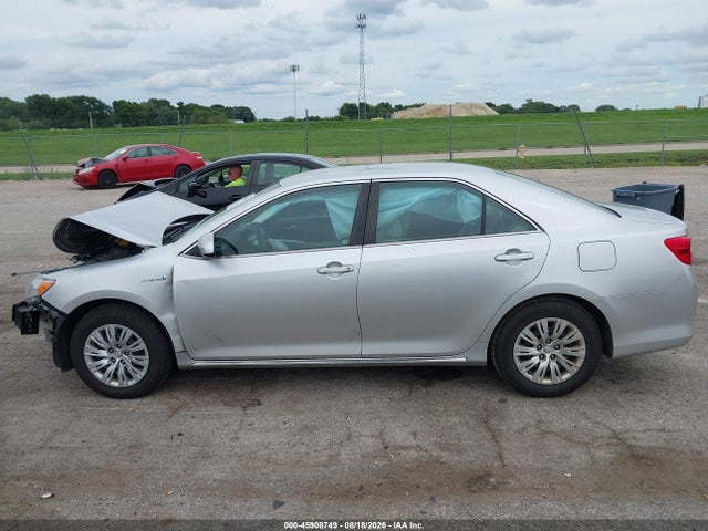Продажа на аукционе авто 2014 Toyota Camry Hybrid Le, vin: 4T1BD1FK7EU126198, номер лота: 45908749