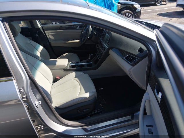 Продажа на аукционе авто 2015 Hyundai Sonata Limited, vin: 5NPE34AF2FH080923, номер лота: 45908767