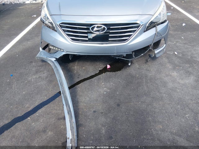 Продажа на аукционе авто 2015 Hyundai Sonata Limited, vin: 5NPE34AF2FH080923, номер лота: 45908767