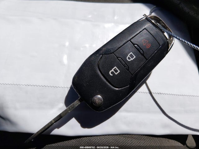 1FTMF1CF3GKD66698 Ford F-150 Xl