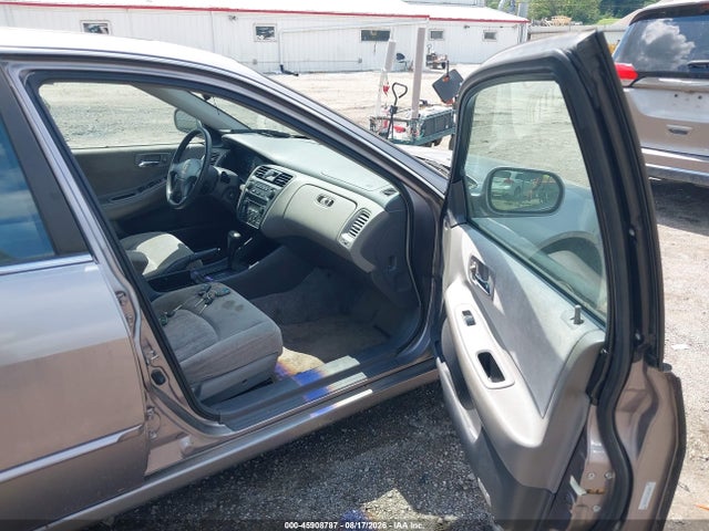 Продажа на аукционе авто 2000 Honda Accord 2.3 Ex, vin: 1HGCG5652YA049250, номер лота: 45908787