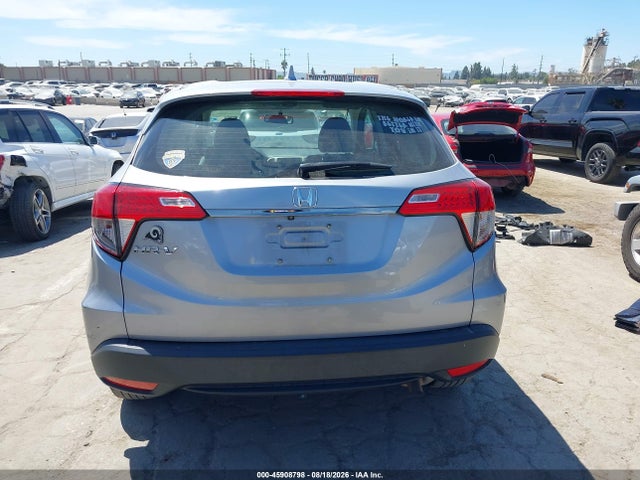 3CZRU5H38NM729143 Honda Hr-v 2wd Lx