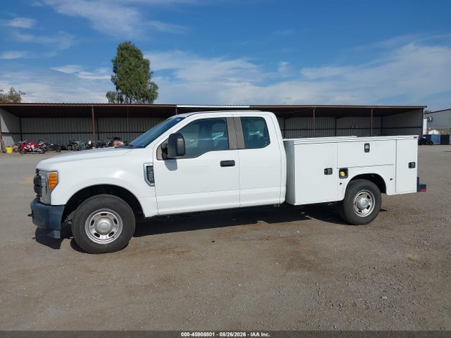 1FD8X3A63HEE29047 Ford F-350 Xl